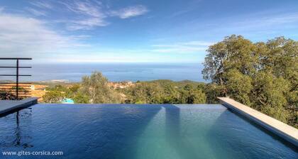 Bergerie Ernestu, Vue mer, Piscine chauffée, AccÚs Gr20
