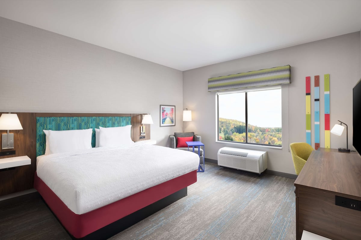 In-room safe, desk, iron/ironing board, free cots/infant beds