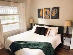 3 habitaciones, tabla de planchar con plancha y wifi gratis
