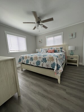 4 bedrooms, free WiFi, bed sheets