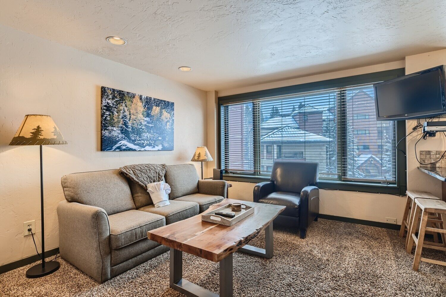 Peak 9 Hideaway w/ Direct Slope Access!