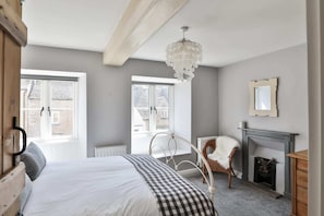 3 Schlafzimmer, Bügeleisen/Bügelbrett, WLAN