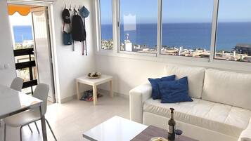 TV, DVD player, stereo