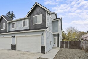 Exterior - Welcome to The 255 — Your Home Away from Home (Parkland)