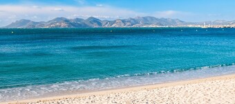 Boat "Voilier de 12 m à Quai Port Canto" with Wi-Fi & A/C