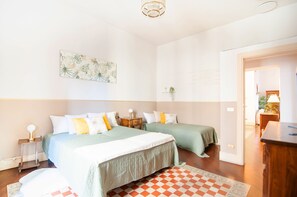 Habitación triple urbana | Wifi gratis 