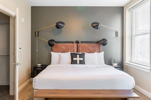 3 dormitorios, tabla de planchar con plancha, wifi y ropa de cama
