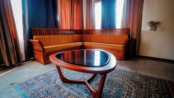 Classic Villa | Living area