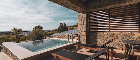 Suite Studio Deluxe, piscine privée, vue mer | Piscine privée