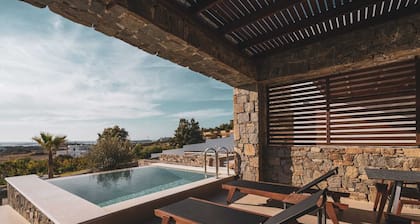 Kouros Blanc Resort & Suites