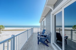 Property grounds - White Sugar Sands is waiting for you (Fort Myers Beach)