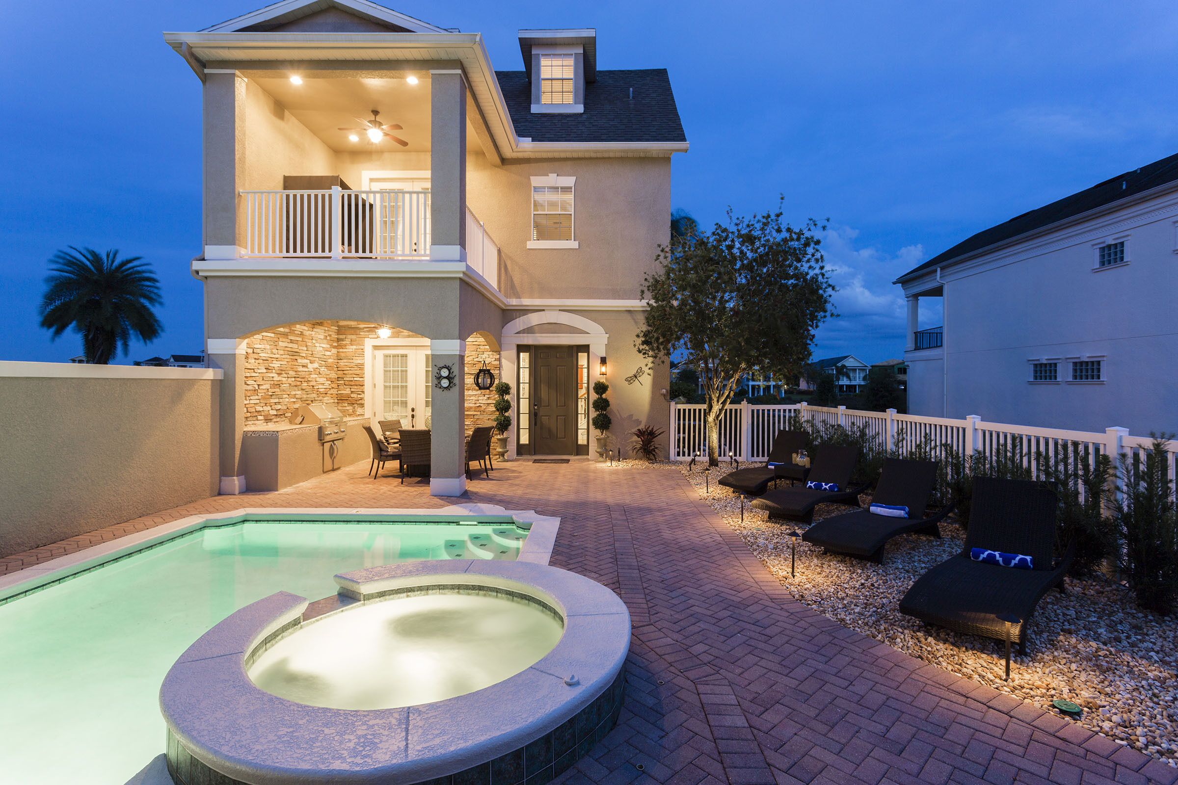 Stunning Golf Course Villa with Reunion Amenities Included