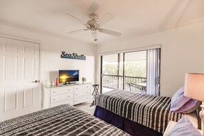 2 bedrooms, iron/ironing board, travel cot, WiFi