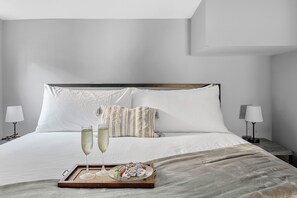 2 chambres, fer et planche à repasser, Internet gratuit