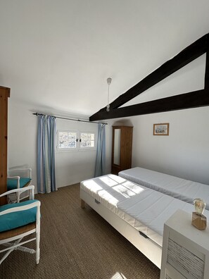 2 chambres, draps fournis