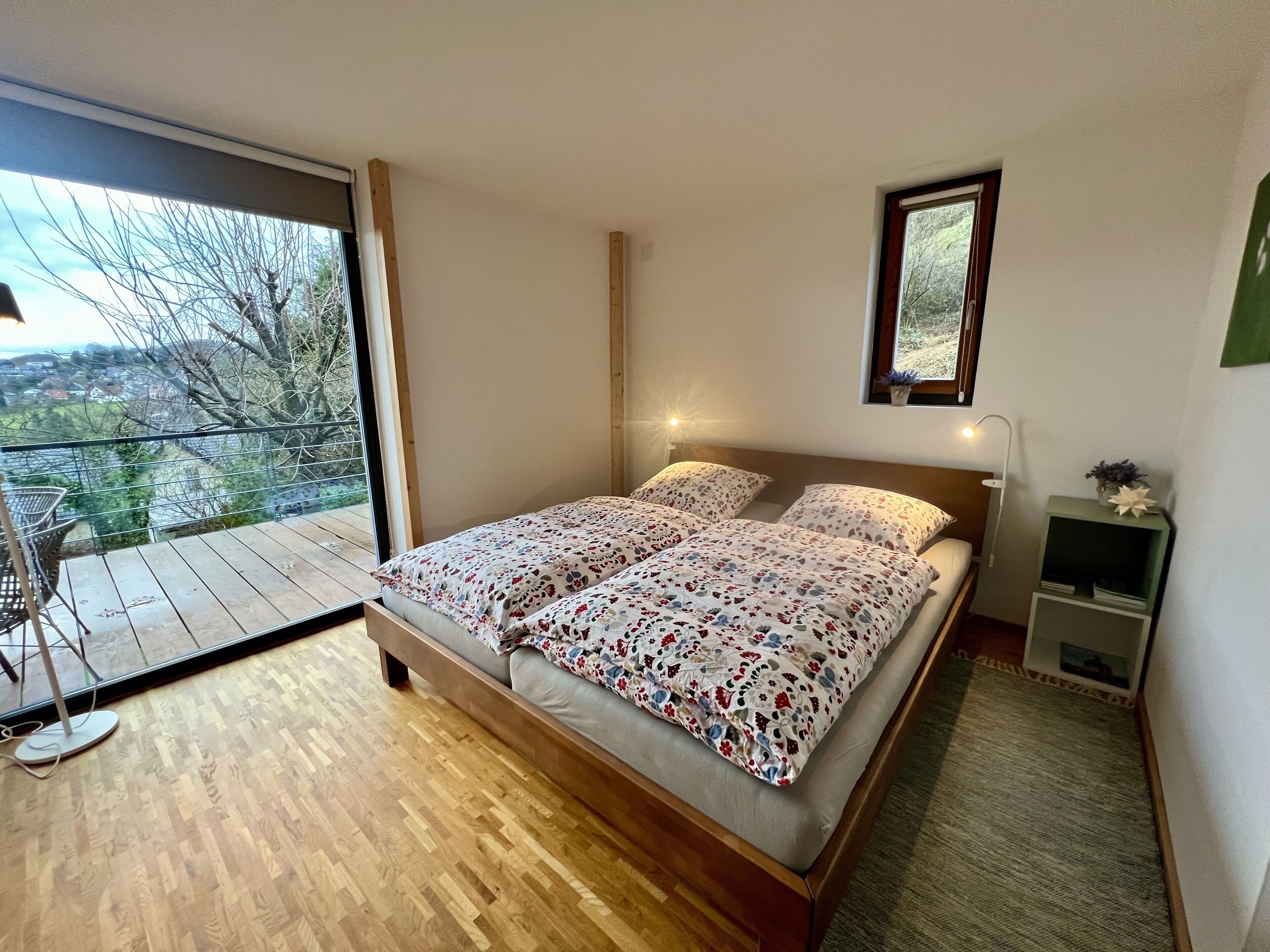 1 多间卧室、熨斗/熨衣板、WiFi、床单