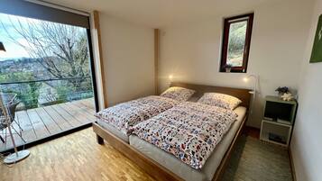 1 quarto, ferros/tĂĄbuas de passar roupa, Wi-Fi, roupa de cama