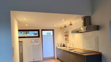 冰箱、烤箱、炉灶、茶具/咖啡用具