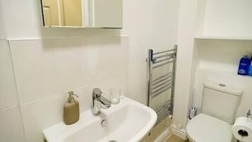 Hair dryer, towels