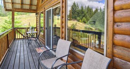 Mountain View Cabin, Hot Tub at White Pass Resort, Mt. Rainier