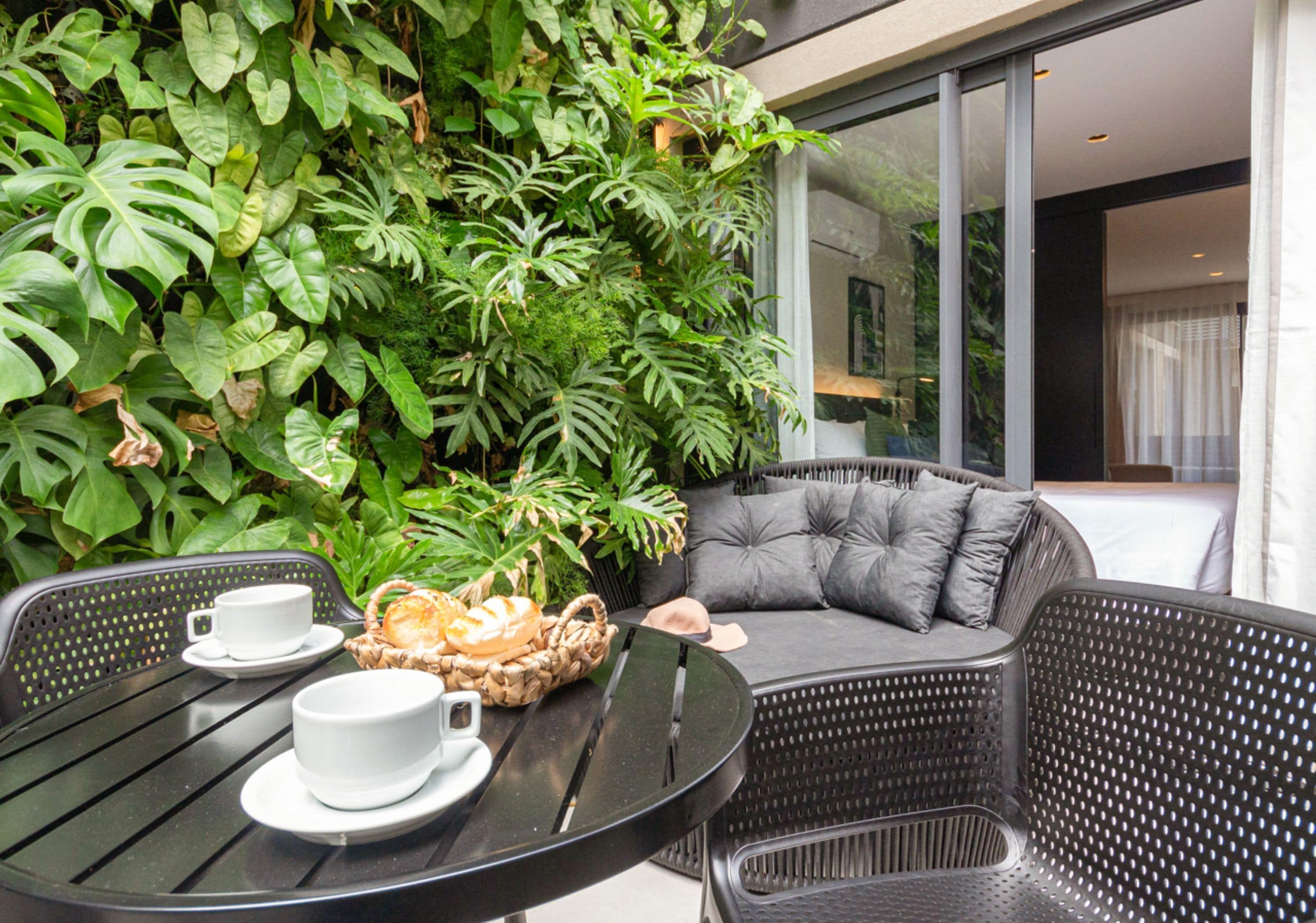 Estudi tradicional | Balcó