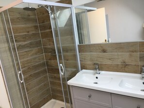 Dusche, Whirlpool