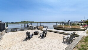 Property grounds - Riverfront Shore House w/ Ocean View, Private Beach, 6 Bedrooms and Lots of Toys (Brielle)