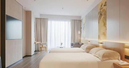 Yebang Convenience Hotel (Guilin North Railway Station)