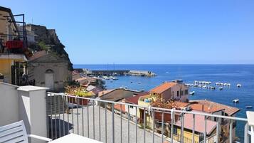 Romantisches Doppelzimmer, 1 Schlafzimmer, Meerblick | Terrasse/Patio