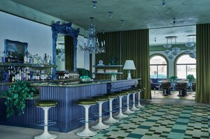 2 间酒吧/酒廊、鸡尾酒酒吧、天台酒吧