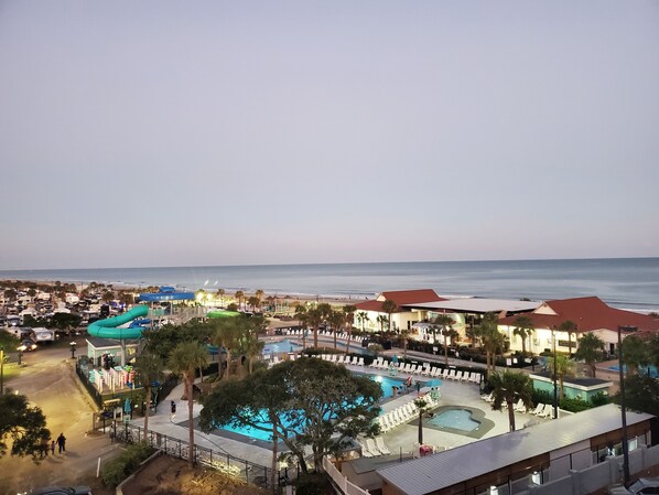 Indoor pool, outdoor pool