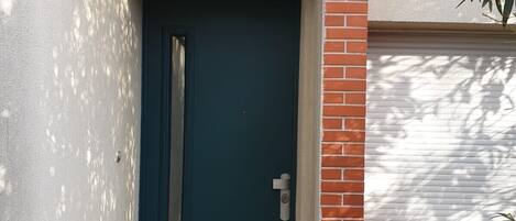 บริเวณภายนอก