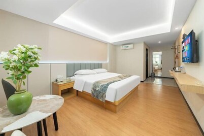 7 Inn Fashion Hotel (Foshan Xilushan Eternal Love Branch)