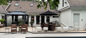 Charming, home-away-from home; minutes from Langdon Hall, Roseville Estate, 401