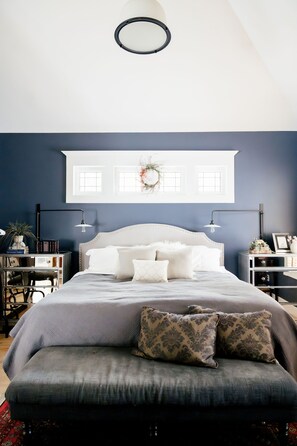 3 dormitoris, caixa forta a l'habitació i planxa i posts de planxar 