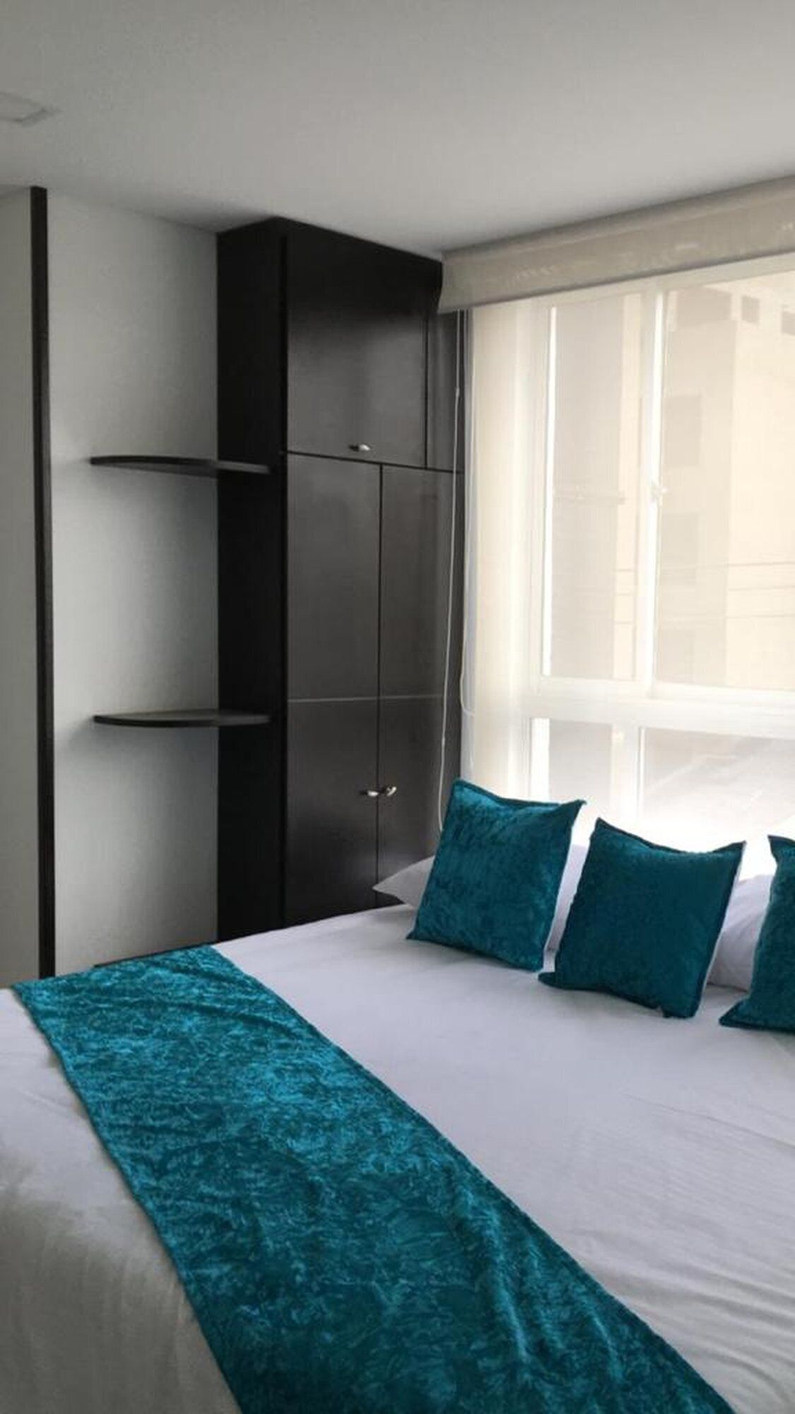 3 bedrooms, desk, free WiFi, bed sheets