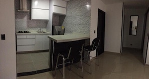 Microwave, oven, coffee/tea maker, blender