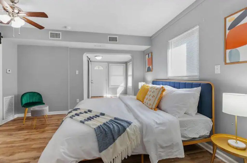 5 室のベッドルーム、デスク、アイロン / アイロン台、WiFi (無料)