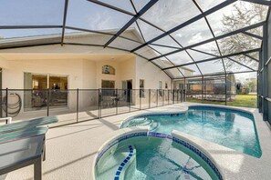 Beheizter Pool