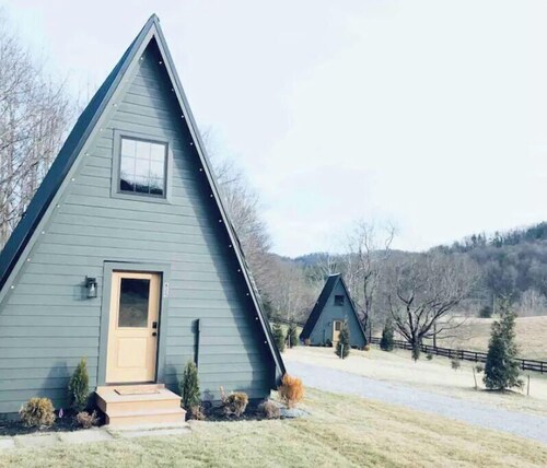 Modern, unique cabin minutes away from Old Rag Mountain