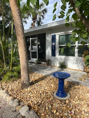 Exterior detail - Cottage on Lemon Bay, Beach Access, Kayaks (Englewood)
