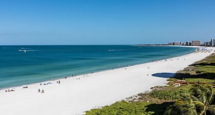 SUNRISE BAY ESTATE! 5700 sq. ft. Game Room! Huge salt water pool/hot tub