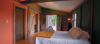 ZenBarn: A Quiet Getaway