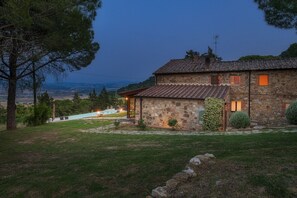 Exterior - Podere Il Chiesino 8+2, Emma Villas (Montecatini Val di Cecina)