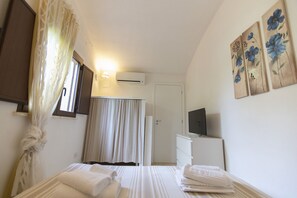 2 Schlafzimmer, Reisekinderbett, kostenloses WLAN, Bettwäsche