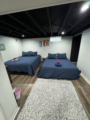 3 chambres, fer et planche à repasser, Wi-Fi gratuit, draps fournis