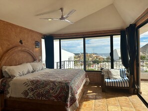 3 Schlafzimmer, Schreibtisch, kostenloses WLAN, Bettwäsche