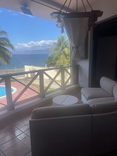 Welcome to Villa Los Olivos, a breathtaking experience!