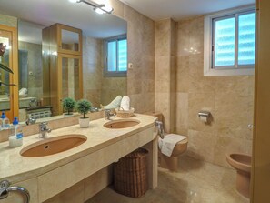Hair dryer, towels - Ocean Skyline Penthouse by Hello Homes Sitges (Sitges)