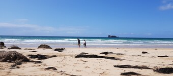 A 1km de la plage de Morgat, 5 personnes, Hameau calme 